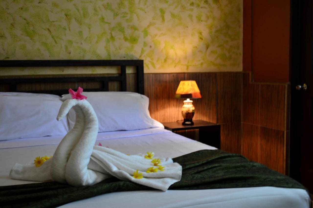 Hotel Casa Aura Картаго Экстерьер фото
