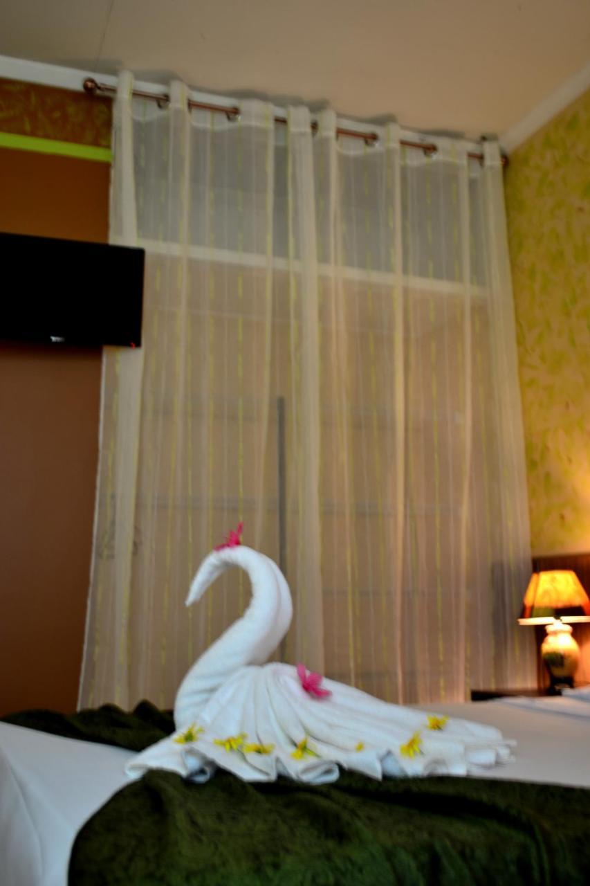 Hotel Casa Aura Картаго Экстерьер фото